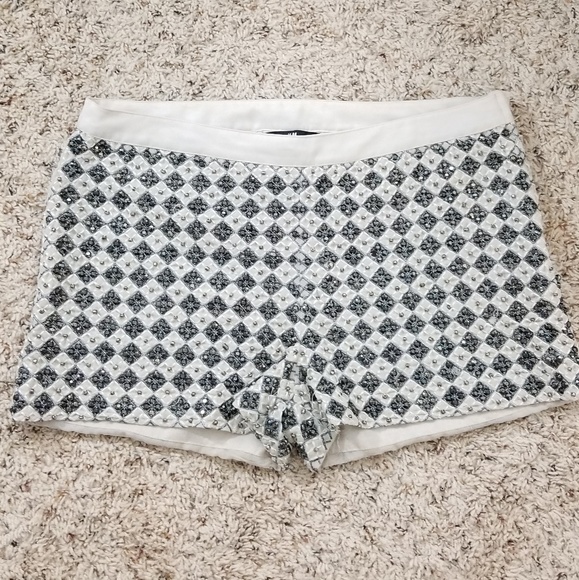 H&M Pants - 🍒H&M🍒 EMBELLISHED DIAMOND SHORTS